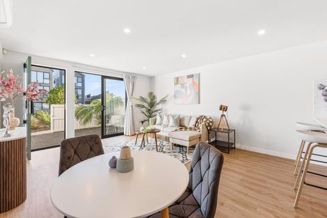Photo of property in 117 Tarapuka Road, Westgate, Auckland, 0814
