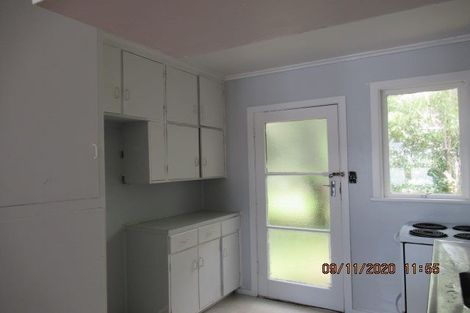 Photo of property in 382 West Coast Road, Glen Eden, Auckland, 0602