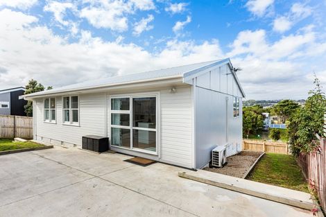 Photo of property in 110 Te Pene Avenue, Titahi Bay, Porirua, 5022
