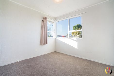 Photo of property in 14 Gambare Place, Wattle Downs, Auckland, 2103
