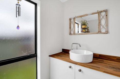 Photo of property in 19a Victoria Street, Levin, 5510