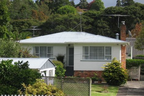 Photo of property in 157 Atkinson Road, Titirangi, Auckland, 0604