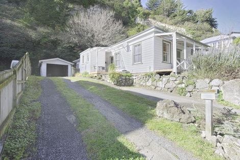 Photo of property in 165 Shakespeare Road, Bluff Hill, Napier, 4110