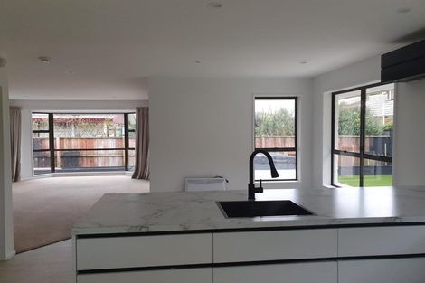 Photo of property in 1/12 Camrose Place, Ilam, Christchurch, 8041