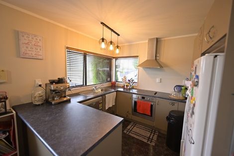 Photo of property in 1/43 Rose Street, Ranui, Porirua, 5024