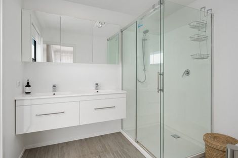 Photo of property in 11b Beach Road, Waikawa, Picton, 7220