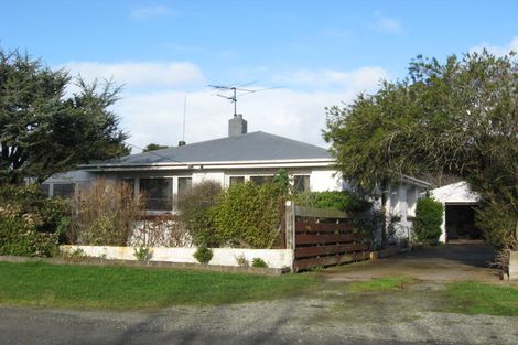 Photo of property in 8 Allan Street, Otatara, Invercargill, 9879