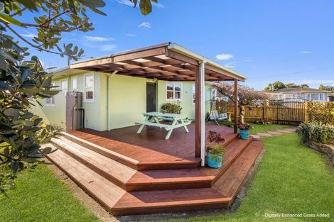 Photo of property in 2 Marsden Place, Awapuni, Palmerston North, 4412