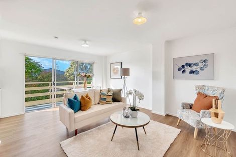 Photo of property in 2/19 Copley Street, New Lynn, Auckland, 0600