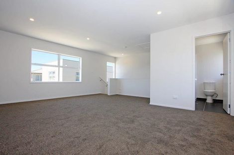 Photo of property in 43 Treestump Road, Takanini, 2112