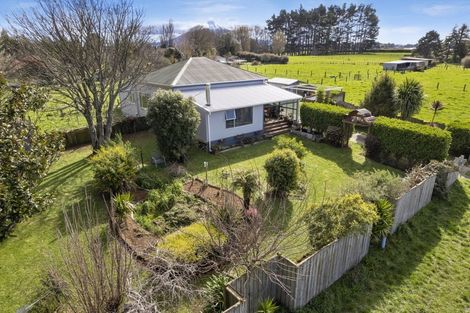 Photo of property in 3 Mabey Street, Eltham, 4322