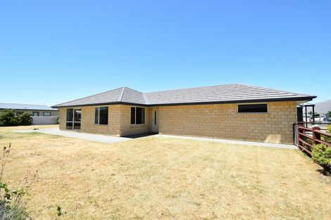 Photo of property in 14 Irishman Drive, Twizel, 7901