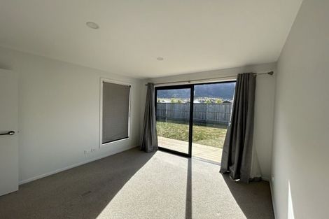 Photo of property in 51 Howden Drive, Jacks Point, 9371