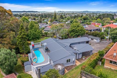 Photo of property in 210 Royal Road, Massey, Auckland, 0614