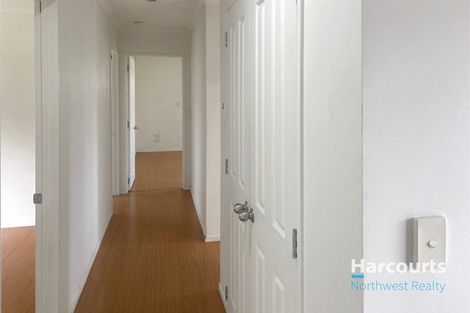 Photo of property in 4 Falcarragh Crescent, Flat Bush, Auckland, 2019