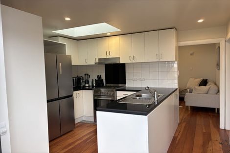 Photo of property in 7 Rata Street, Eastbourne, Lower Hutt, 5013