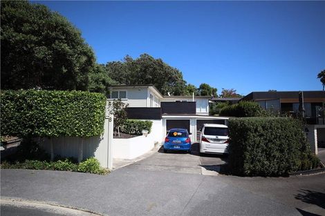 Photo of property in 8 Taumata Road, Castor Bay, Auckland, 0620