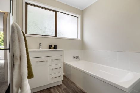 Photo of property in 69 Totara Drive, Pukete, Hamilton, 3200