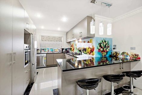 Photo of property in 73 Weymouth Road, Manurewa, Auckland, 2102