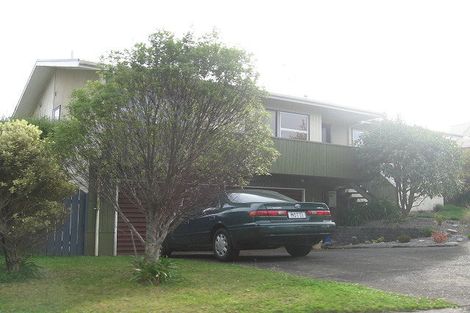 Photo of property in 11 Bowline Place, Whitby, Porirua, 5024