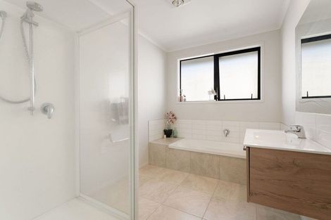 Photo of property in 83 Hastings Road, Pyes Pa, Tauranga, 3112