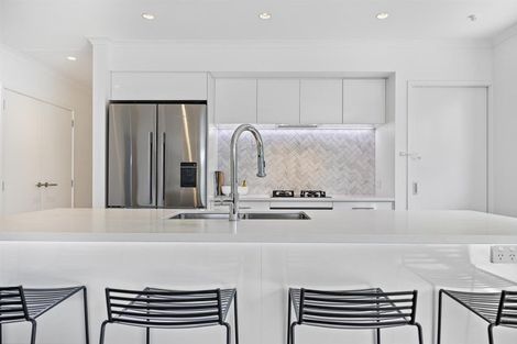 Photo of property in 25 Nobilo Road, Kumeu, 0810