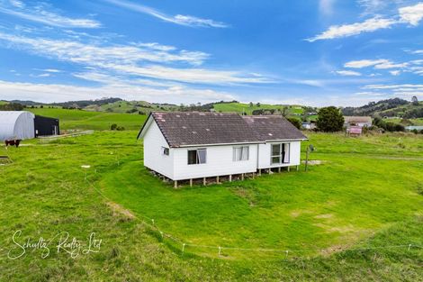 Photo of property in 32a Swamp Road, Mareretu, Maungaturoto, 0571