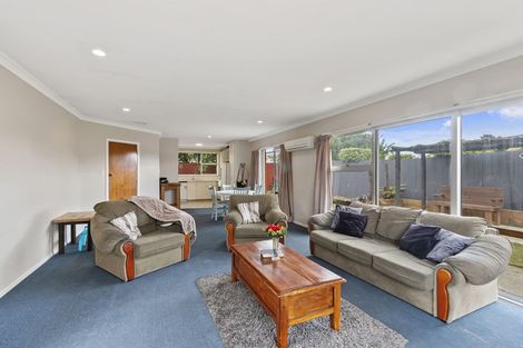 Photo of property in 27a Doreen Street, Aranui, Christchurch, 8061