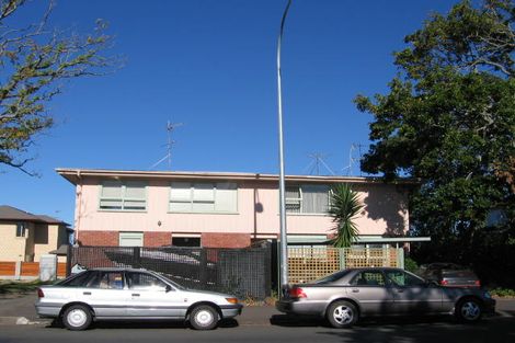 Photo of property in 5/233 Hurstmere Road, Takapuna, Auckland, 0622