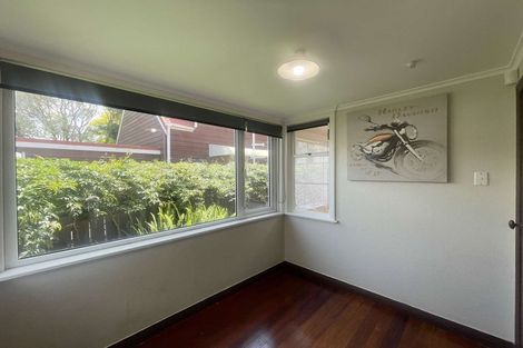 Photo of property in 25 Queensway, Three Kings, Auckland, 1024