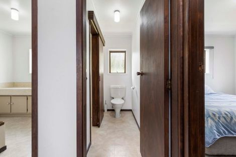 Photo of property in 31 Pohutukawa Drive, Pukete, Hamilton, 3200