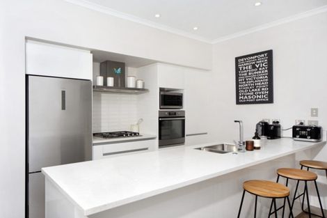 Photo of property in 6 Weta Road, Hobsonville, Auckland, 0616