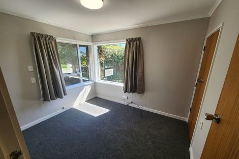 Photo of property in 7 Ruru Street, Waikanae, 5036