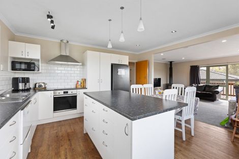 Photo of property in 16 La Salle Drive, Westown, New Plymouth, 4310