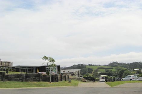 Photo of property in 14 The Rise, Waimauku, 0812