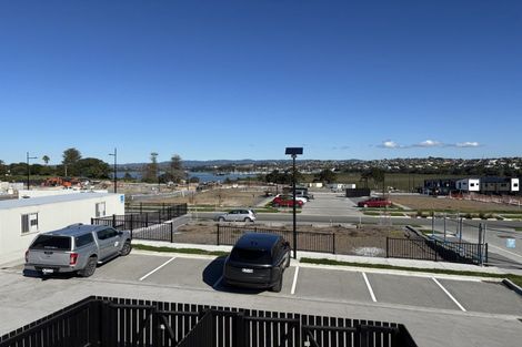 Photo of property in 4 Scott Road, Hobsonville, Auckland, 0616
