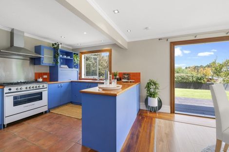 Photo of property in 72 Palmerston Road, Birkenhead, Auckland, 0626