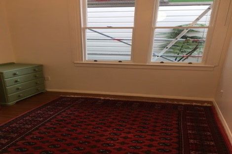 Photo of property in 61 Central Terrace, Kelburn, Wellington, 6012