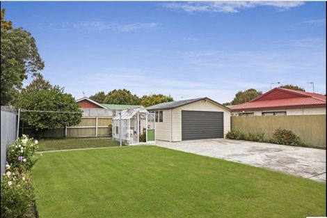 Photo of property in 6 Lochee Road, Upper Riccarton, Christchurch, 8041