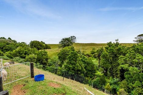 Photo of property in 242 Henwood Road, Paraite, New Plymouth, 4372