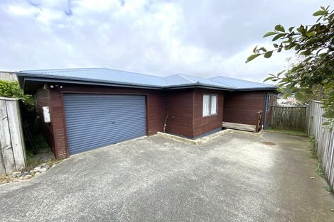 Photo of property in 4 Tarawera Road, Johnsonville, Wellington, 6037