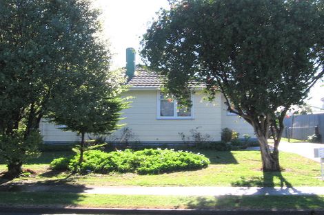 Photo of property in 23 Curling Crescent, Onekawa, Napier, 4110