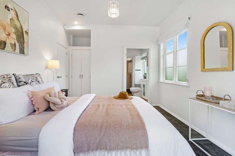 Photo of property in 14 Clapham Place, Whanganui East, Whanganui, 4500