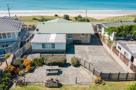 Photo of property in 96 Moana Road, Okitu, Gisborne, 4010