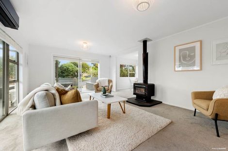 Photo of property in 17 Taioma Crescent, Te Atatu Peninsula, Auckland, 0610