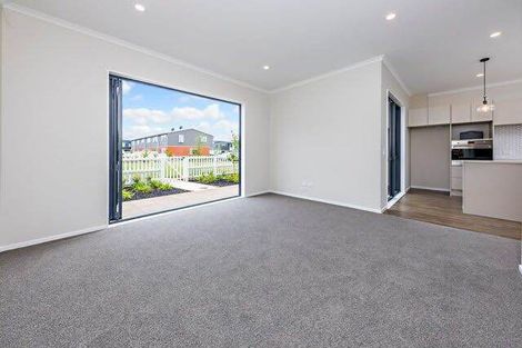 Photo of property in 42 Mangahoe Road, Mount Wellington, Auckland, 1062