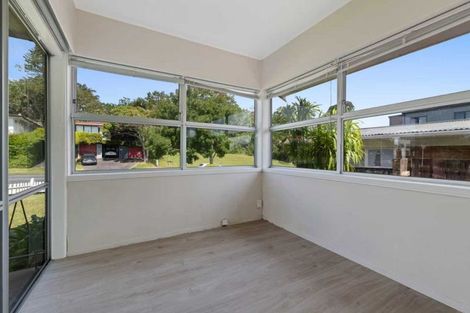 Photo of property in 5 Murvale Drive, Bucklands Beach, Auckland, 2014