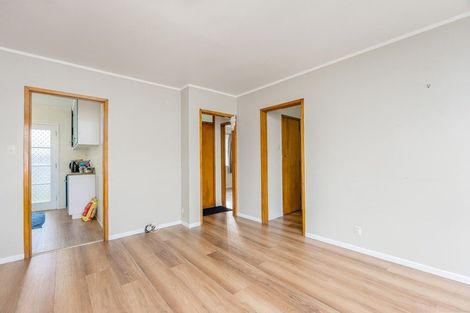 Photo of property in 3/135 Titirangi Road, New Lynn, Auckland, 0600