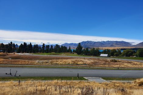 Photo of property in 61 D'archiac Drive, Lake Tekapo, 7999