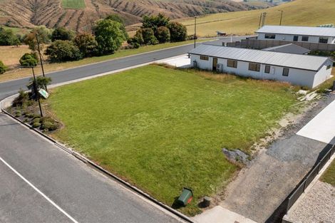 Photo of property in 1 Oregon Place, Balclutha, 9230